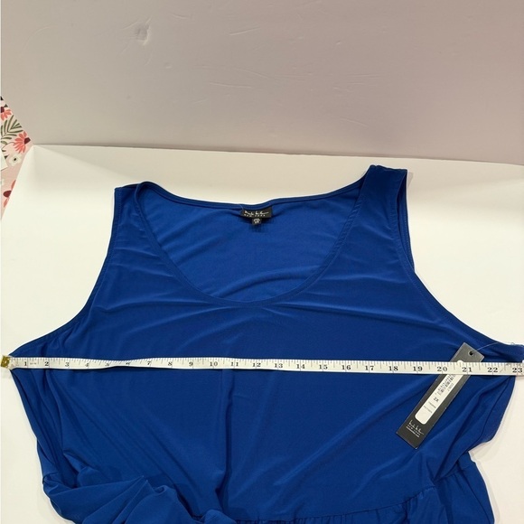 Nicole Miller Elegant Blue Sleeveless Dress Size 2 X NWT - Picture 5 of 10